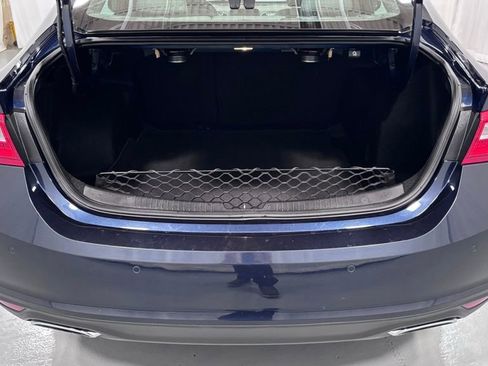 Used 2017 Chevrolet Malibu Premier w/ Premier Sun and Wheel Package image 27