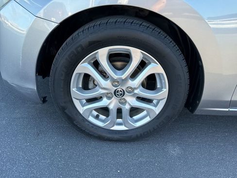 Used 2016 Scion iA image 10