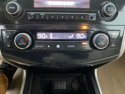 Used 2013 Nissan Altima 2.5 SV image 14