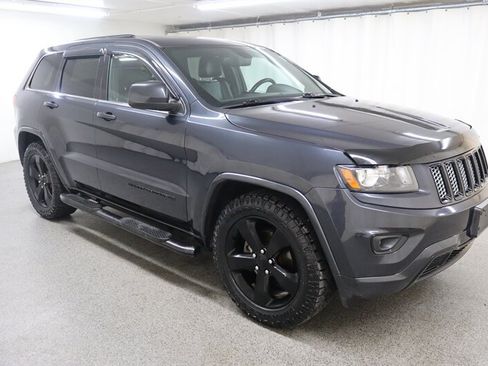 Used 2015 Jeep Grand Cherokee Altitude AWD/4WD image 1