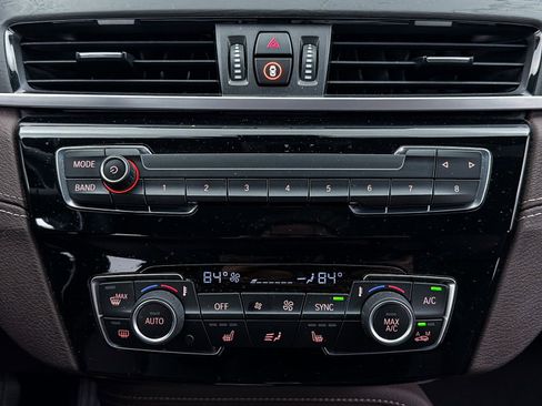 Used 2020 BMW X1 xDrive28i w/ Premium Package image 24