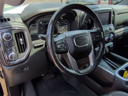 Used 2022 GMC Sierra 3500 Denali w/ Denali Ultimate Package AWD/4WD image 15