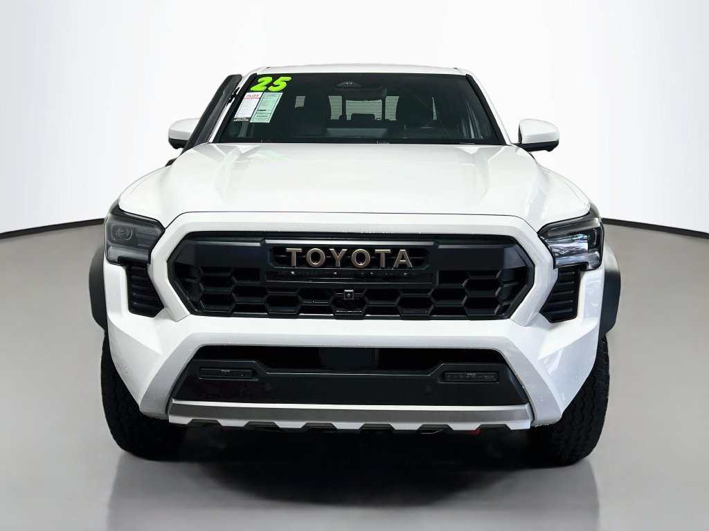 Used 2025 Toyota Tacoma 4x4 Double Cab Hybrid image 7