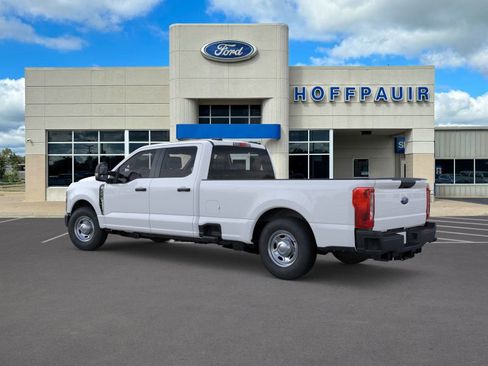 New 2026 Ford F350 XL image 4