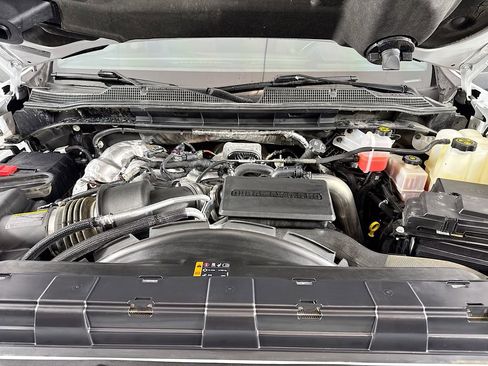 Used 2024 Chevrolet Silverado 2500 LT w/ Convenience Package AWD/4WD image 28