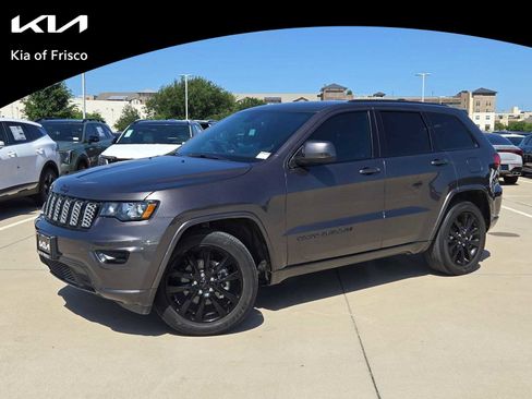 Used 2019 Jeep Grand Cherokee Altitude RWD image 1