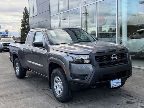 New 2026 Nissan Frontier S image 2