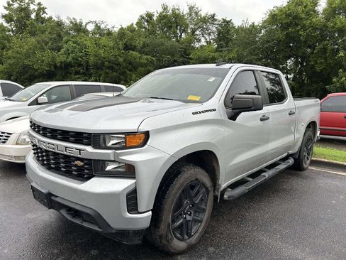 Used 2021 Chevrolet Silverado 1500 Custom w/ Rally Edition AWD/4WD image 6