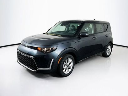 New 2025 Kia Soul LX w/ LX Technology Package