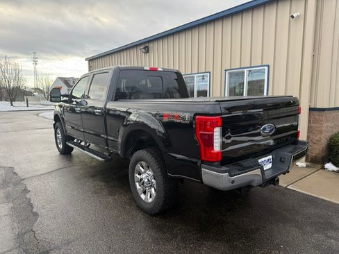 Used 2019 Ford F350 Lariat w/ Lariat Ultimate Package image 6