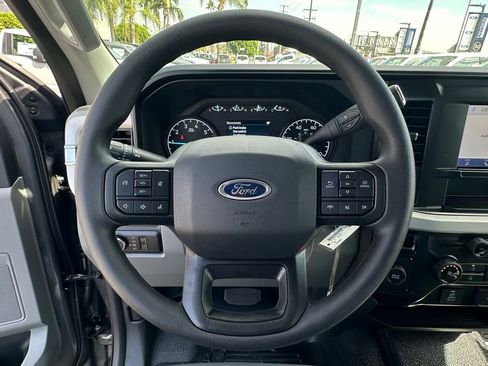 New 2026 Ford F250 XL w/ XL Chrome Package RWD image 15