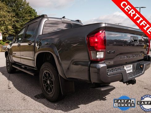 Certified 2022 Toyota Tacoma SR5 image 5
