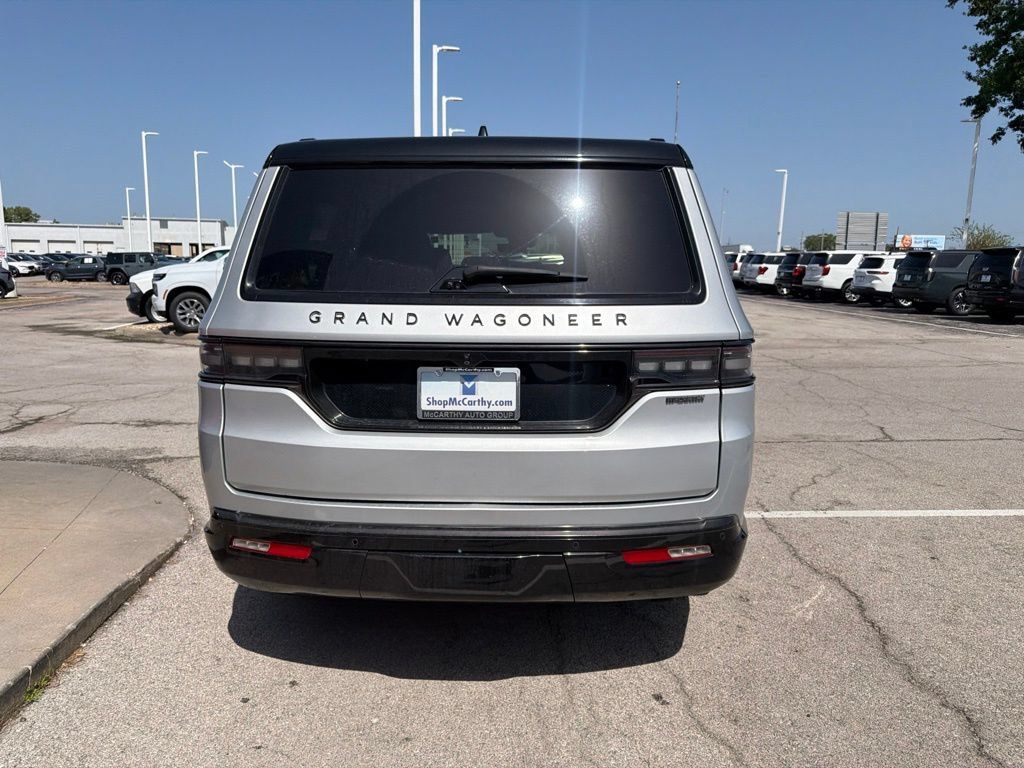 Used 2024 Jeep Grand Wagoneer Series II Obsidian w/ Quick Order Packagew 28T AWD/4WD image 4