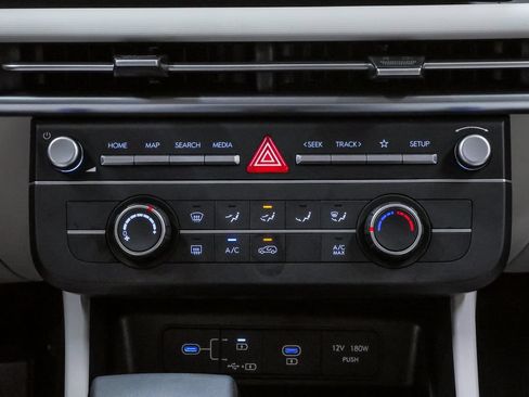 Certified 2026 Hyundai Tucson SE FWD image 17