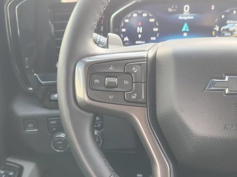 Used 2024 Chevrolet Silverado 1500 ZR2 w/ Technology Package AWD/4WD image 28
