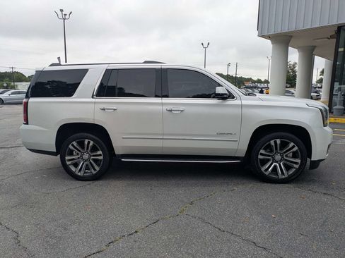 Used 2019 GMC Yukon Denali RWD image 2