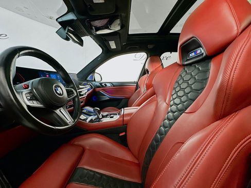 Used 2024 BMW X5 M Competition w/ Executive Package image 20