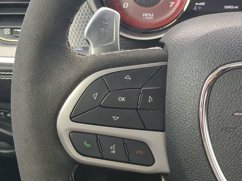 Used 2022 Dodge Charger SRT Hellcat w/ Harman/Kardon Audio Group image 25