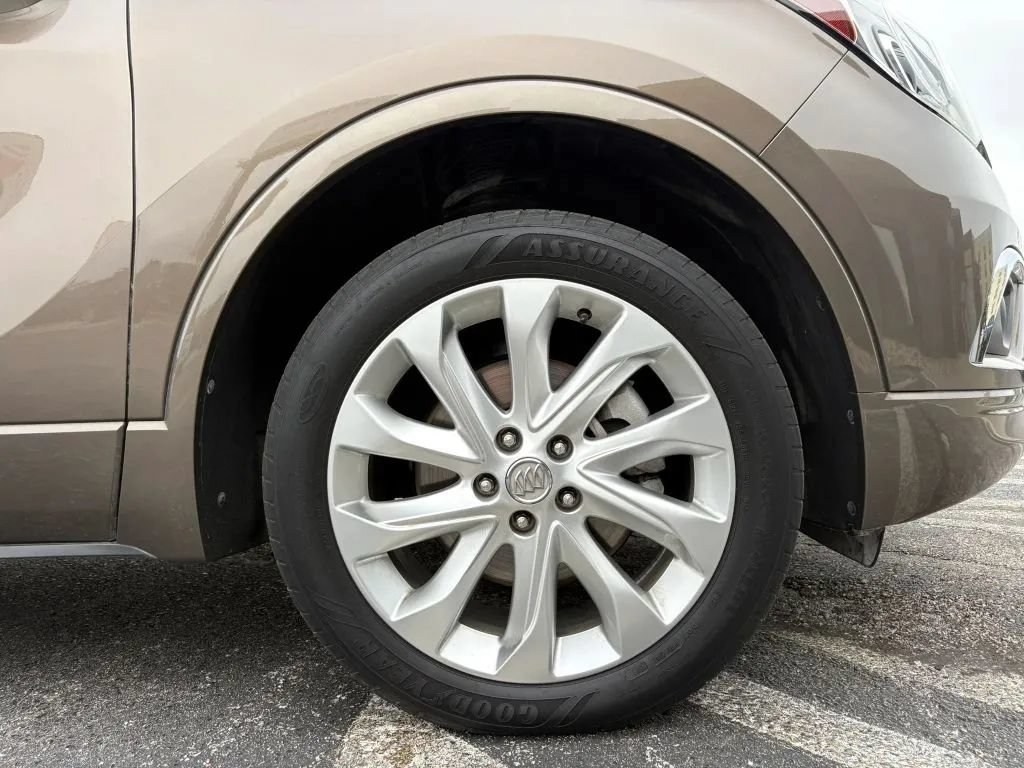Used 2017 Buick Envision Premium AWD/4WD image 30