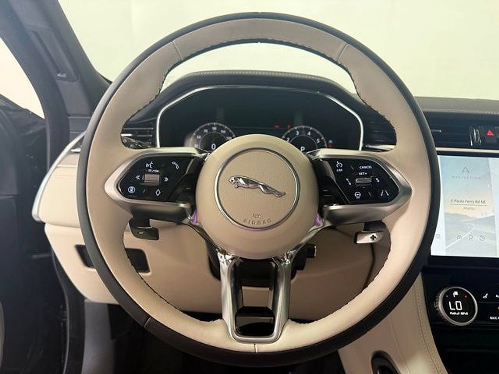Certified 2026 Jaguar F-PACE R-Dynamic S AWD/4WD image 20