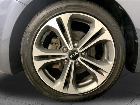 Used 2016 Kia Forte EX FWD image 9