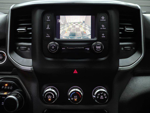 Used 2020 RAM 1500 Big Horn AWD/4WD image 30