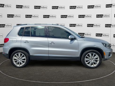 Used 2013 Volkswagen Tiguan SE FWD image 7
