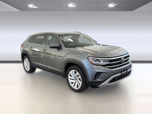 Used 2023 Volkswagen Atlas Cross Sport SE w/ Panoramic Sunroof Package AWD/4WD image 7