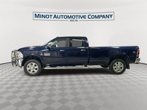 Used 2016 RAM 3500 Laramie w/ Cold Weather Group AWD/4WD image 6