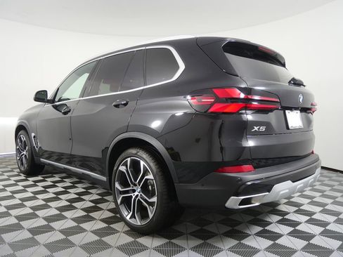 Certified 2026 BMW X5 xDrive40i AWD/4WD image 5
