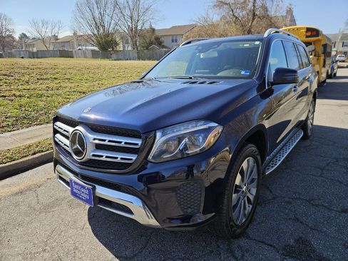 Used 2019 Mercedes-Benz GLS 450 4MATIC image 3