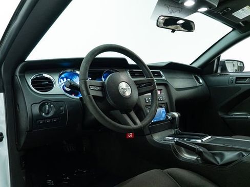 Used 2011 Ford Mustang Coupe image 21