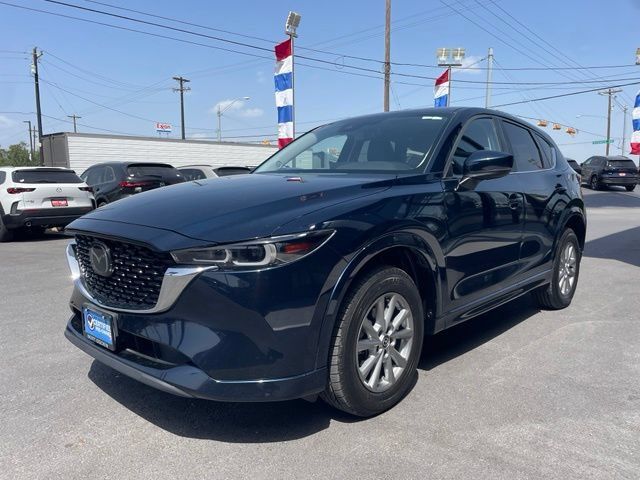 Used 2024 MAZDA CX-5 AWD 2.5 S w/ Preferred Package image 3