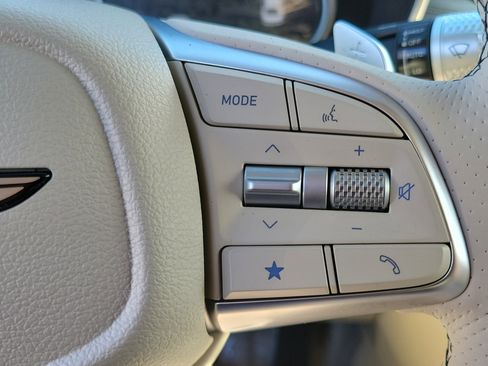 New 2026 Genesis G70 2.5T Prestige image 6