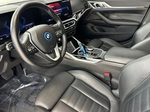 Certified 2023 BMW i4 eDrive40 w/ Premium Package RWD image 4