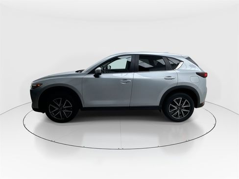 Used 2018 MAZDA CX-5 Touring w/ Preferred Equipment Package image 5
