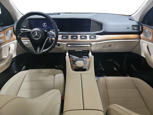 Used 2024 Mercedes-Benz GLE 450 4MATIC image 9