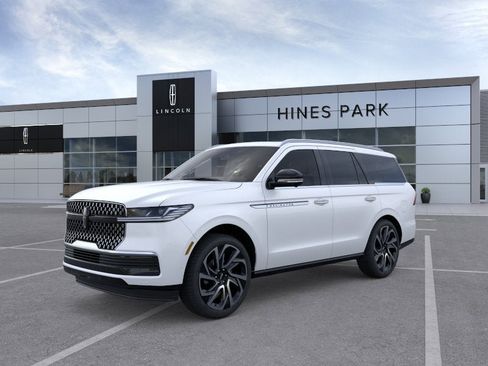 New 2026 Lincoln Navigator Reserve AWD/4WD image 1