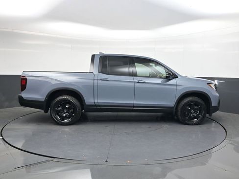 Used 2026 Honda Ridgeline Black Edition image 3