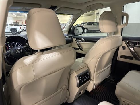 Used 2023 Lexus GX 460 Premium AWD/4WD image 19