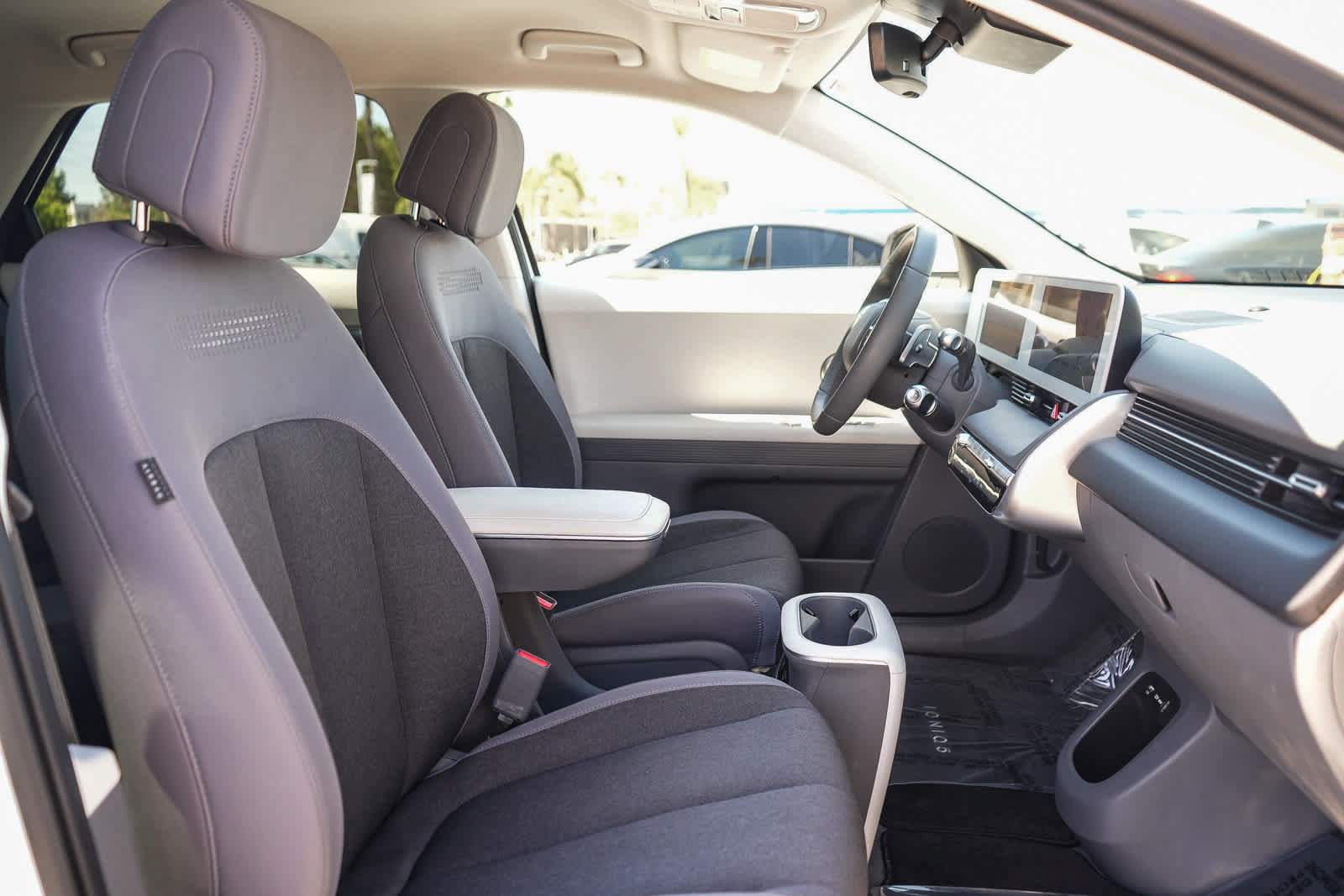 Used 2024 Hyundai Ioniq 5 SEL RWD image 19