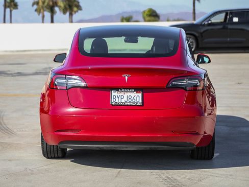 Used 2021 Tesla Model 3 Standard Range Plus RWD image 6