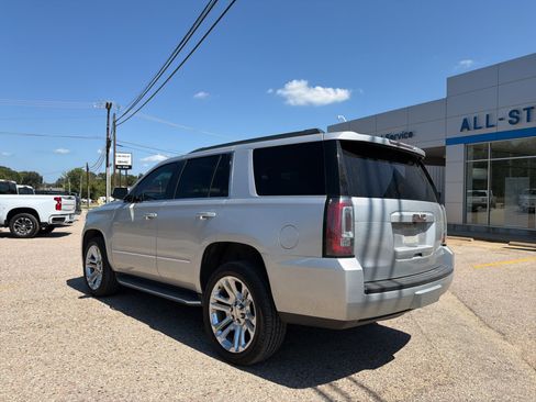 Used 2019 GMC Yukon SLT w/ Premium Edition RWD image 4