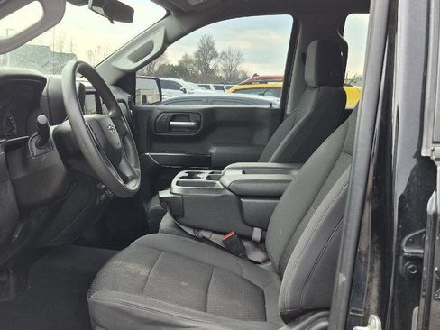 Used 2021 Chevrolet Silverado 1500 Custom Trail Boss w/ Midnight Edition image 6