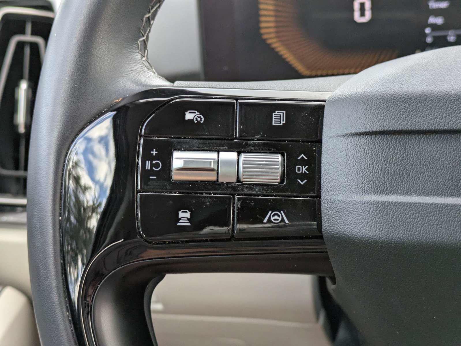 Certified 2026 Kia Sorento EX FWD image 21