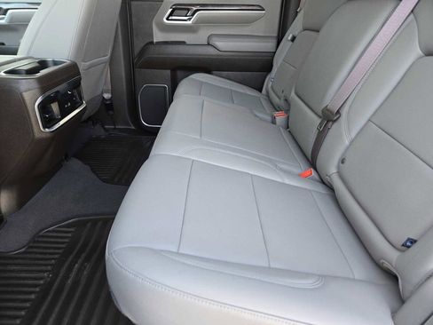 Certified 2022 Chevrolet Silverado 1500 LTZ image 29