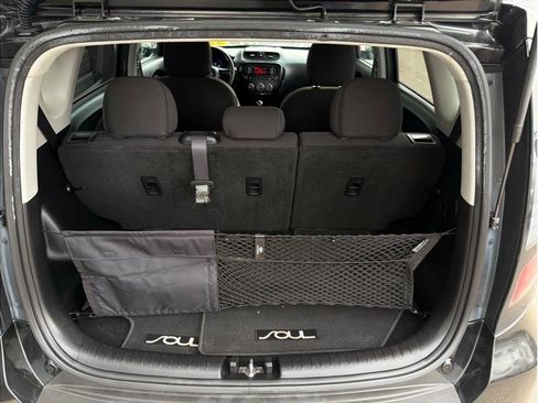 Used 2016 Kia Soul FWD image 21