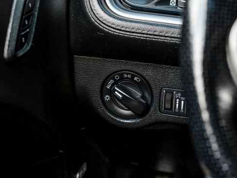 Used 2022 Dodge Challenger R/T Scat Pack RWD image 20