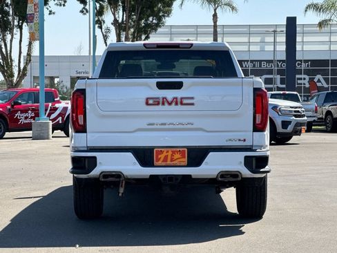 Used 2025 GMC Sierra 1500 AT4 AWD/4WD image 4