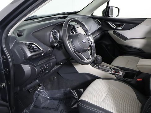 Used 2023 Subaru Forester Premium image 23